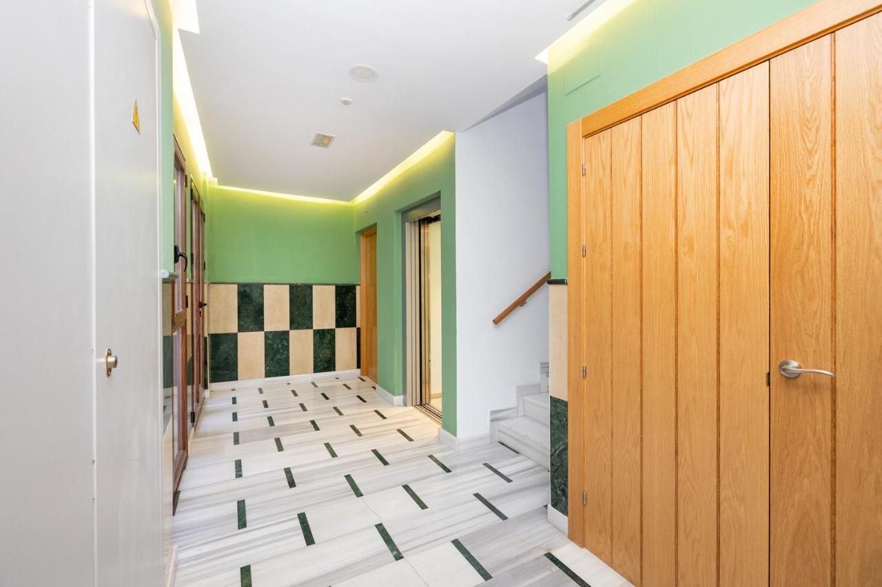 3 Bedroom Elegant & Cozy City Centre Granada Ngoại thất bức ảnh